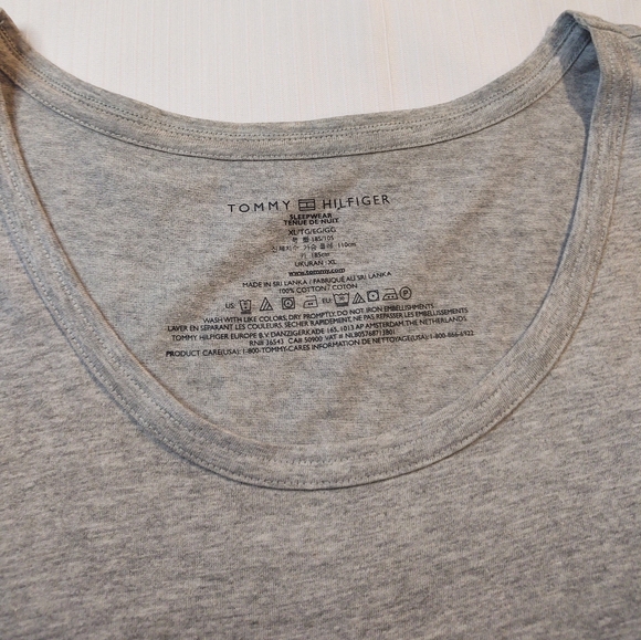 NWT Tommy Hilfiger Casual Workout Gym Grey Tank Top Size XL - Picture 5 of 5